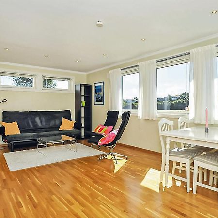 Cozy Apartment In Straumsgrend With Kitchen Bergen Exteriör bild