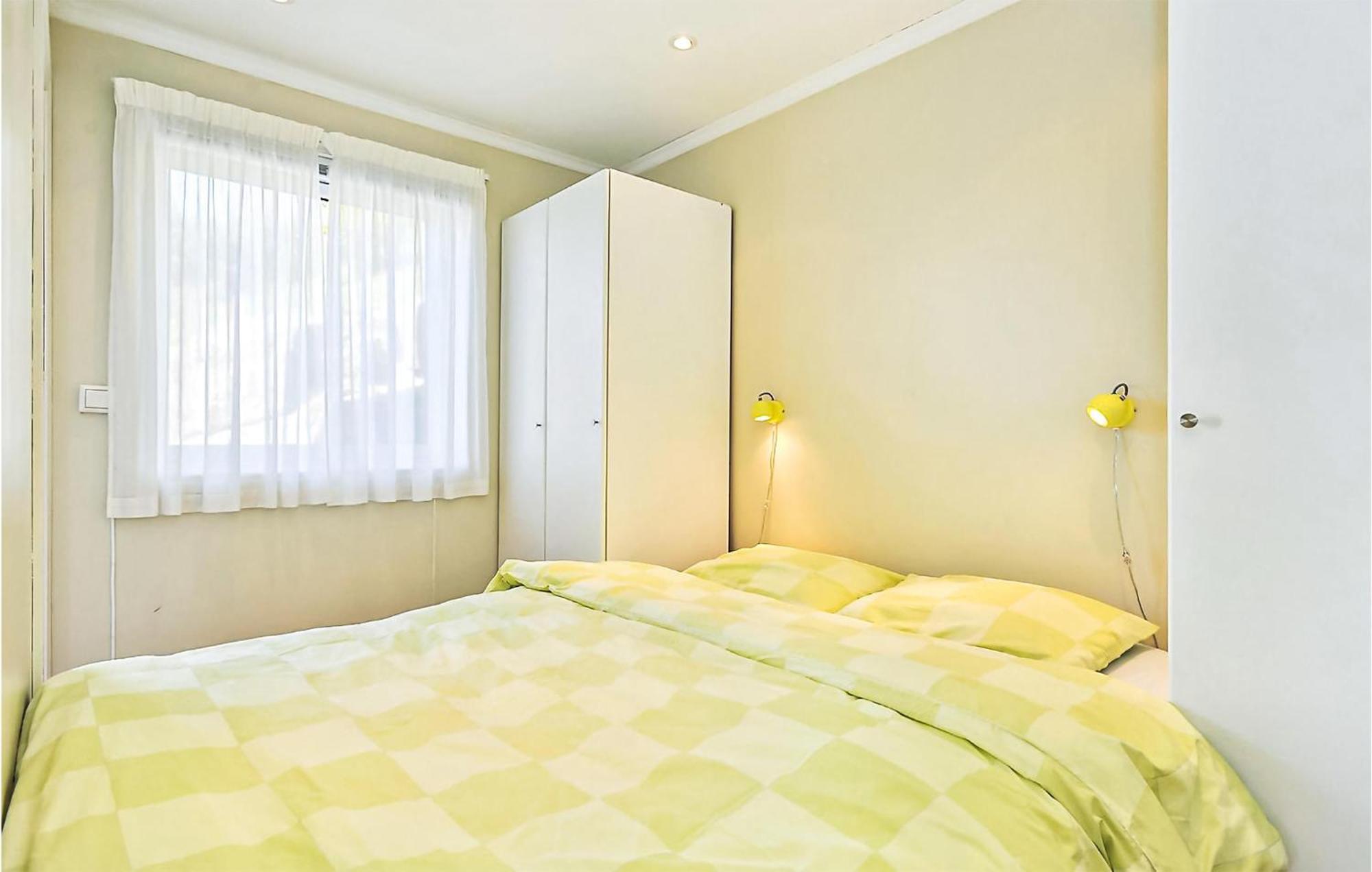 Cozy Apartment In Straumsgrend With Kitchen Bergen Exteriör bild